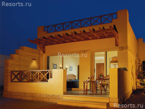 Coral Beach Rotana Resort 4